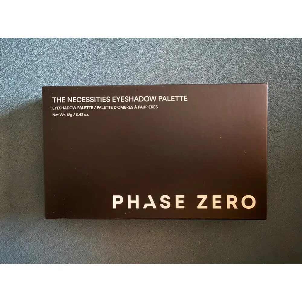 Phase Zero The Necessities Eyeshadow Palette 8 Shades 12g 0.42 oz with Mirror